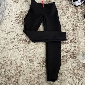 SPANX - The Perfect Ankle Leggings